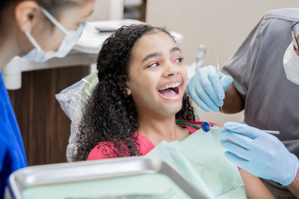 Best Emergency Dental Care for Broken or Chipped Teeth in Sa Loma, CA